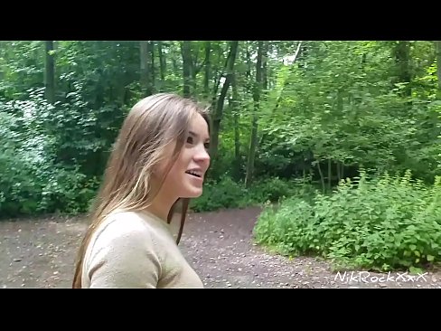 ❤️ Sugeri à Evelina que fodêssemos num lugar público! Ela disse que sim. Depois fodi-a no cu e ejaculei na sua boca. Depois ela mijou-se a si própria. ❤️ Porno vídeo em nós